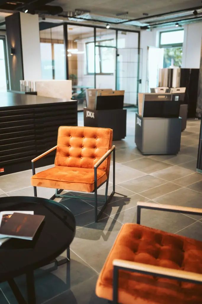 Ein Showroom, der sich selbst erklärt, Motiv 4