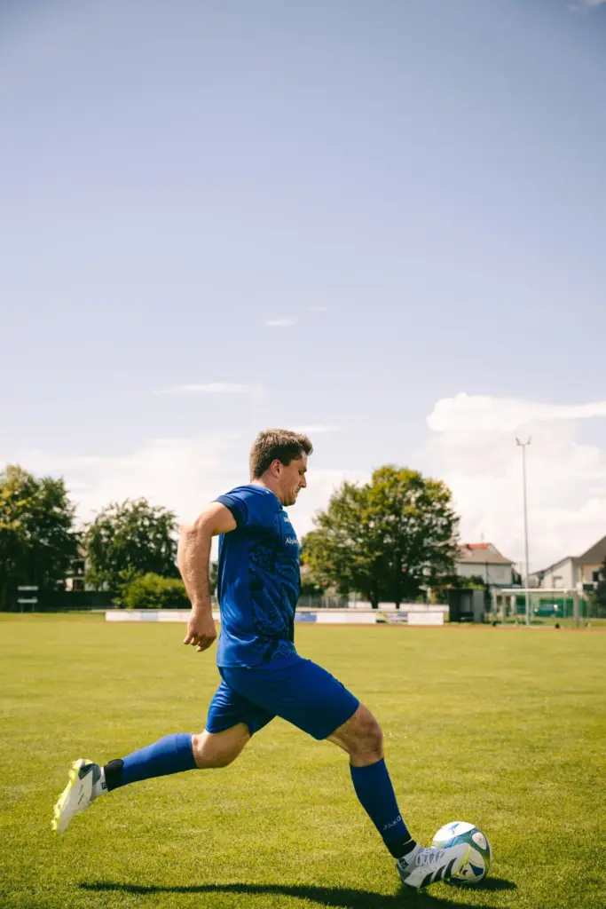 Ein Verein, der zusammenhält, Motiv 2