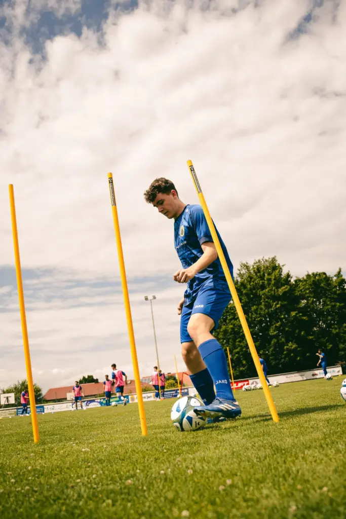 Ein Verein, der zusammenhält, Motiv 6